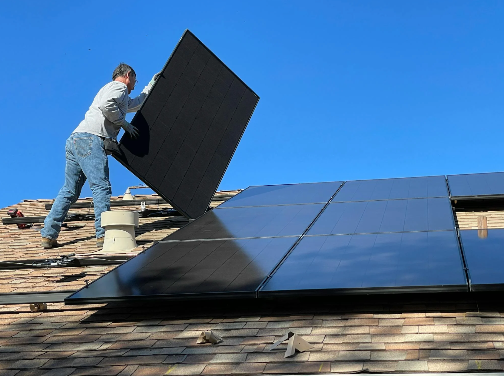 Why Every Homeowner Should Convert Solar Energy Into Solar Power And Maximize The Benefits of Residential Solar: Why Now is the Time To Go Solar